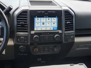 Ford F-150 2018 4x4 King Ranch 4 puertas SuperCrew 6.5 pies. SB