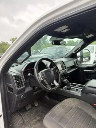 Ford F-150 2018 4x4 King Ranch 4 puertas SuperCrew 6.5 pies. SB