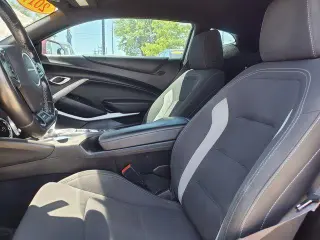 Chevrolet Camaro 2017 LS 2 puertas Cupé