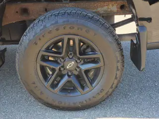 Chevrolet Silverado 1500 2020 4x4 Custom Trail Boss 4 puertas Cabina Crew 5.8 pies. SB