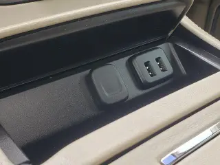 GMC Yukon XL 2019 4x4 Denali 4 puertas SUV