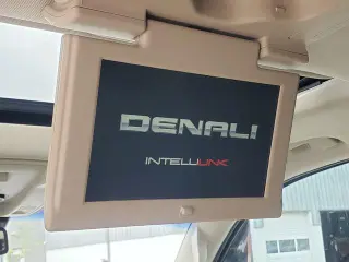 GMC Yukon XL 2019 4x4 Denali 4 puertas SUV