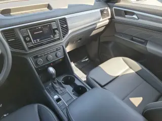 Volkswagen Atlas Cross Sport 2023 SE 4 puertas SUV