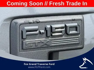 Ford F-150 2023 4x4 XL 4 puertas SuperCrew 5.5 pies. SB