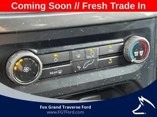 Ford F-150 2023 4x4 XL 4 puertas SuperCrew 5.5 pies. SB