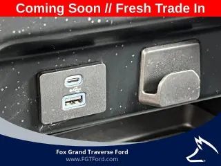 Ford F-150 2023 4x4 XL 4 puertas SuperCrew 5.5 pies. SB