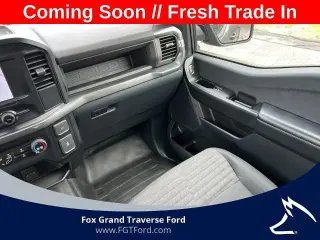 Ford F-150 2023 4x4 XL 4 puertas SuperCrew 5.5 pies. SB