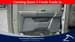 Ford F-150 2023 4x4 XL 4 puertas SuperCrew 5.5 pies. SB