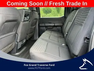 Ford F-150 2023 4x4 XL 4 puertas SuperCrew 5.5 pies. SB