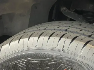 Ford F-150 2025 4x4 XLT 4 puertas SuperCrew 5.5 pies SB