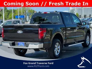 Ford F-150 2025 4x4 XLT 4 puertas SuperCrew 5.5 pies. SB