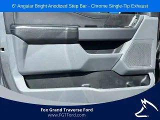 Ford F-150 2025 4x4 XLT 4 puertas SuperCrew 5.5 pies. SB