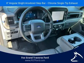 Ford F-150 2025 4x4 XLT 4 puertas SuperCrew 5.5 pies. SB