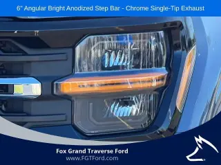 Ford F-150 2025 4x4 XLT 4 puertas SuperCrew 5.5 pies. SB