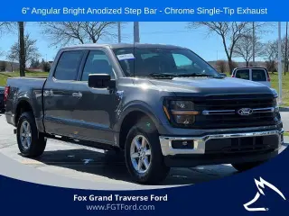 Ford F-150 2025 4x4 XLT 4 puertas SuperCrew 5.5 pies. SB