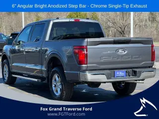 Ford F-150 2025 4x4 XLT 4 puertas SuperCrew 5.5 pies. SB