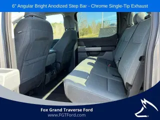 Ford F-150 2025 4x4 XLT 4 puertas SuperCrew 5.5 pies. SB