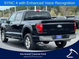 Ford F-150 2025 4x4 XLT 4 puertas SuperCrew 5.5 pies. SB