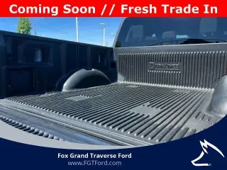 Ford F-150 2025 4x4 XLT 4 puertas SuperCrew 5.5 pies. SB