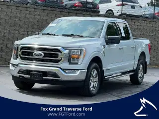 Ford F-150 2023 4x4 XLT 4 puertas SuperCrew 6.5 pies. SB