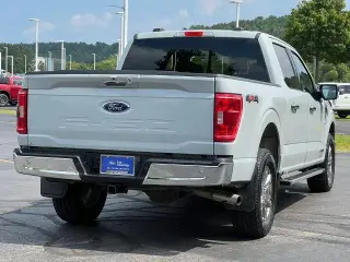 Ford F-150 2023 4x4 XLT 4 puertas SuperCrew 6.5 pies. SB
