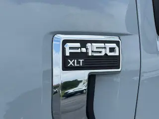 Ford F-150 2023 4x4 XLT 4 puertas SuperCrew 6.5 pies. SB