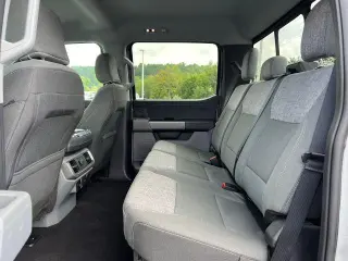 Ford F-150 2023 4x4 XLT 4 puertas SuperCrew 6.5 pies. SB