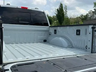 Ford F-150 2023 4x4 XLT 4 puertas SuperCrew 6.5 pies. SB