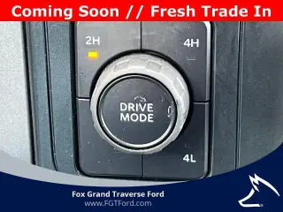 Ford F-150 2025 4x4 XLT 4 puertas SuperCrew 5.5 pies. SB