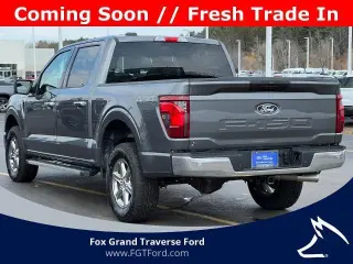 Ford F-150 2025 4x4 XLT 4 puertas SuperCrew 5.5 pies. SB