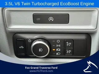 Ford F-150 2025 4x4 XLT 4 puertas SuperCrew 5.5 pies. SB