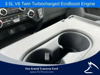 Ford F-150 2025 4x4 XLT 4 puertas SuperCrew 5.5 pies. SB