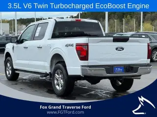 Ford F-150 2025 4x4 XLT 4 puertas SuperCrew 5.5 pies. SB
