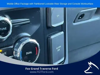 Ford F-150 2024 4x4 XLT 4 puertas SuperCrew 5.5 pies. SB