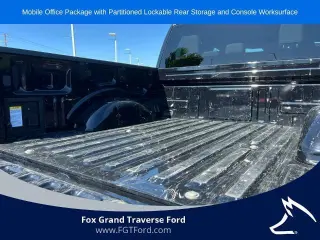 Ford F-150 2024 4x4 XLT 4 puertas SuperCrew 5.5 pies. SB