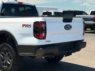 Ford Ranger 2025 4x4 XLT 4 puertas SuperCrew 5.0 pies. SB