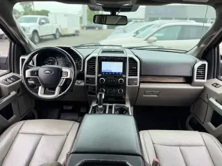 Ford F-150 2020 4x4 Lariat 4 puertas SuperCrew 5.5 pies. SB