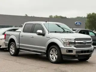 Ford F-150 2020 4x4 Lariat 4 puertas SuperCrew 5.5 pies. SB