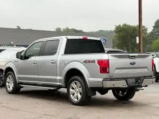 Ford F-150 2020 4x4 Lariat 4 puertas SuperCrew 5.5 pies. SB