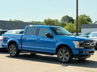 Ford F-150 2020 4x4 XLT 4 puertas SuperCrew 5.5 pies. SB