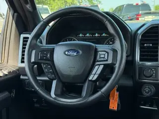 Ford F-150 2020 4x4 XLT 4 puertas SuperCrew 5.5 pies. SB