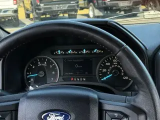 Ford F-150 2020 4x4 XLT 4 puertas SuperCrew 5.5 pies. SB