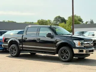 Ford F-150 2019 4x4 XLT 4 puertas SuperCrew 5.5 pies. SB