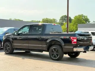 Ford F-150 2019 4x4 XLT 4 puertas SuperCrew 5.5 pies. SB