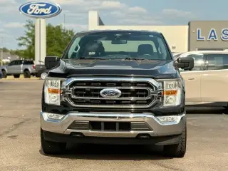 Ford F-150 2022 4x4 XLT 4 puertas SuperCrew 5.5 pies. SB