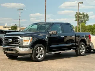 Ford F-150 2022 4x4 XLT 4 puertas SuperCrew 5.5 pies. SB