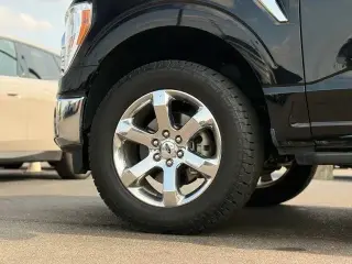 Ford F-150 2022 4x4 XLT 4 puertas SuperCrew 5.5 pies. SB