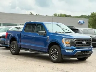 Ford F-150 2023 4x4 XLT 4 puertas SuperCrew 5.5 pies. SB