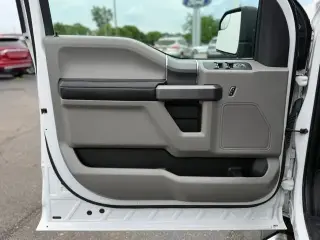 Ford F-150 2019 4x4 XLT 4 puertas SuperCrew 5.5 pies SB