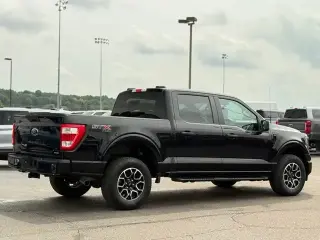 Ford F-150 2023 4x4 XL 4 puertas SuperCrew 5.5 pies SB